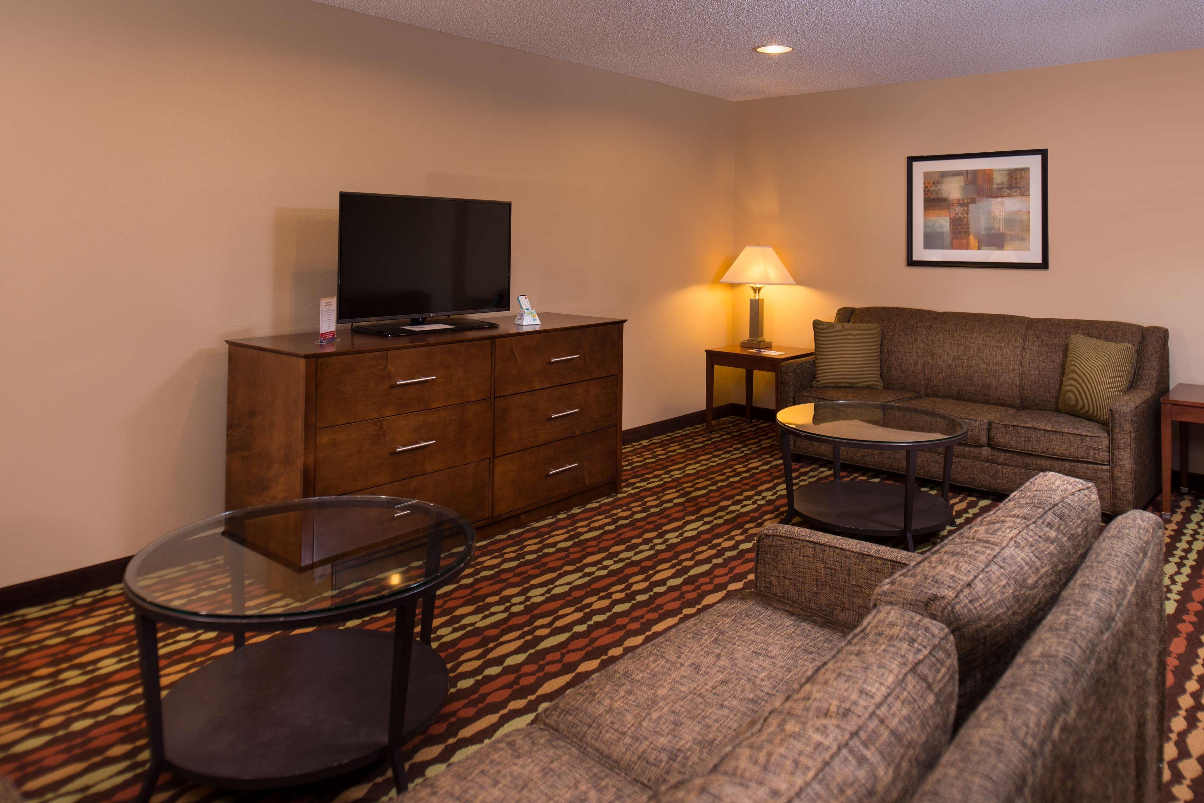 Hotel Western Ambassador & 3*